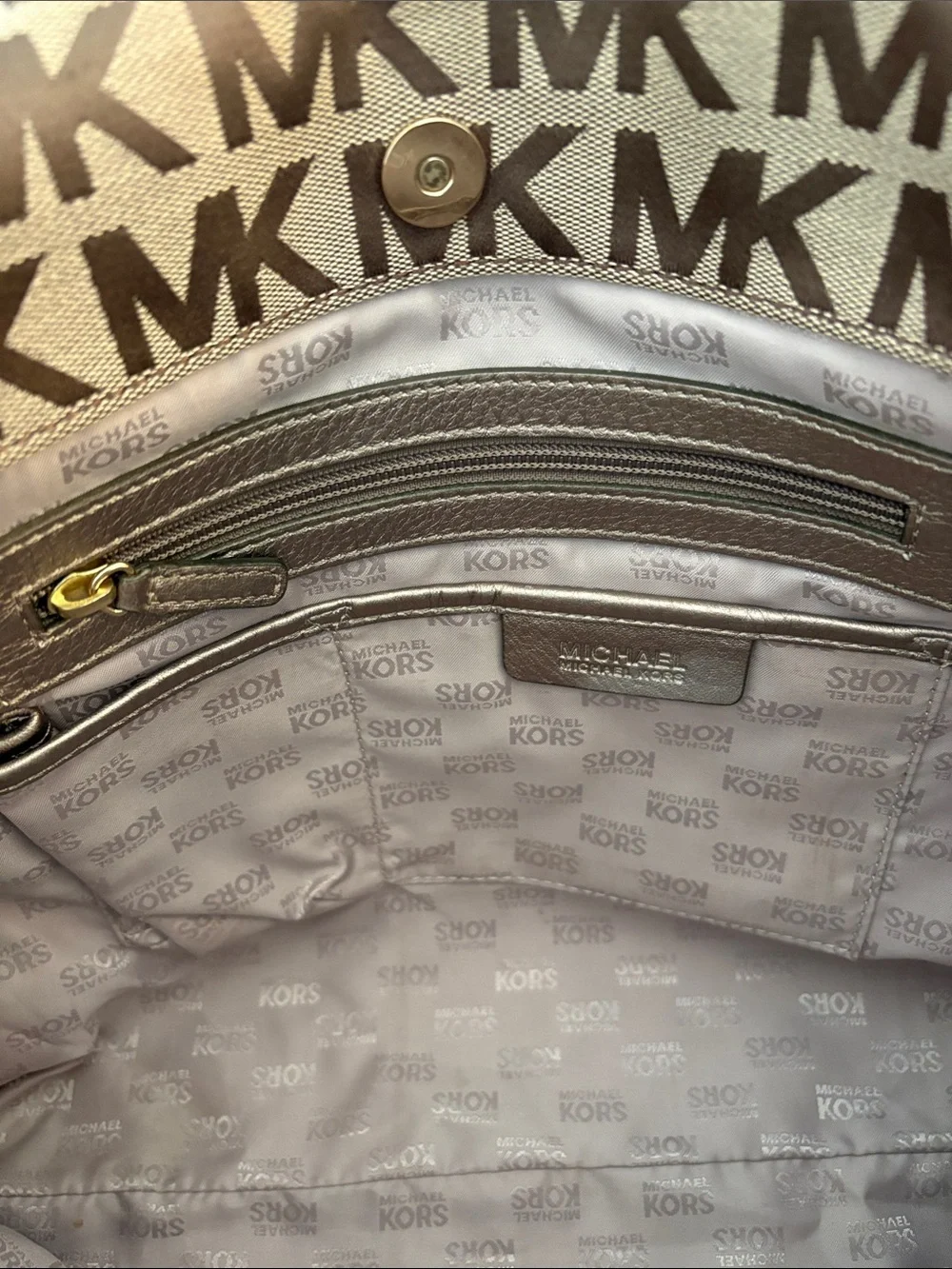MICHAEL KORS Jacquard Monogram Jet Set MK Tote with Gold Charm Brown - Picture 10 of 14
